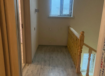 Xırdalan şəhəri,İcra Hakimiyyətinin yaxınlığında,2 sotda