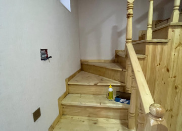 Xırdalan şəhəri,İcra Hakimiyyətinin yaxınlığında,2 sotda