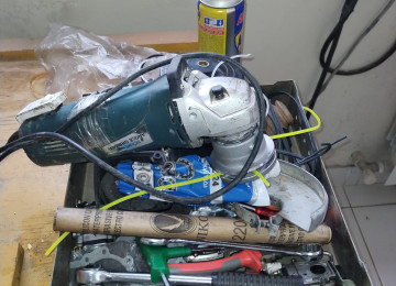 Əziz dostlar bütün növ ot biçənlərin və bütün növ generator