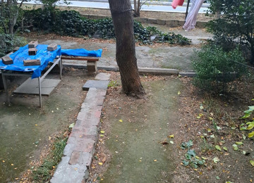 Tebriz kucesi, Diller Universitetinin yaxinliqinda yerlesen