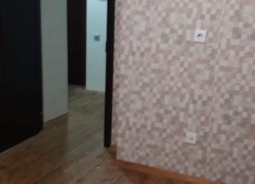 Xlrdalan Riyat Ticaret Merkezi 1 otaq menzil kiraye verlir