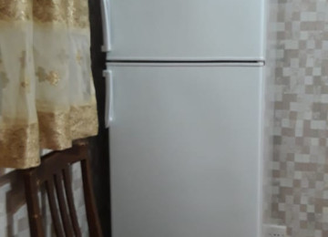 Xlrdalan Riyat Ticaret Merkezi 1 otaq menzil kiraye verlir