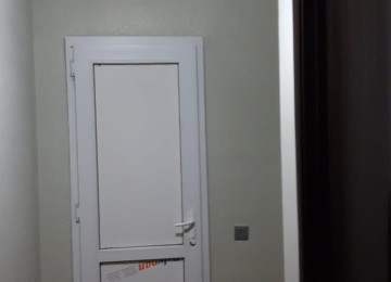 Xlrdalan Riyat Ticaret Merkezi 1 otaq menzil kiraye verlir