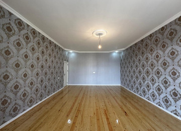 Savalan qes.28 sayli mektebe yaxin 4 sotda 170 kvm.4 otaqli