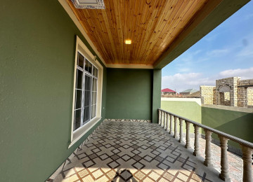 Savalan qes.28 sayli mektebe yaxin 4 sotda 170 kvm.4 otaqli