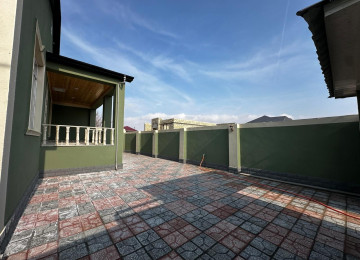 Savalan qes.28 sayli mektebe yaxin 4 sotda 170 kvm.4 otaqli