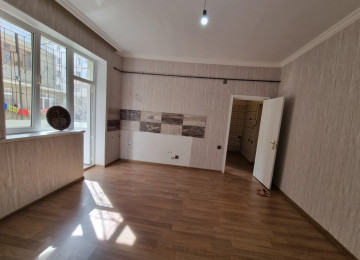 Mehemmedli qesebesinde əsas şəhər yoluna yaxın binalarda