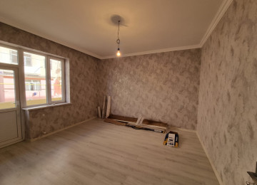 Mehemmedli qesebesinde merkez yere yaxin esas yola yaxin