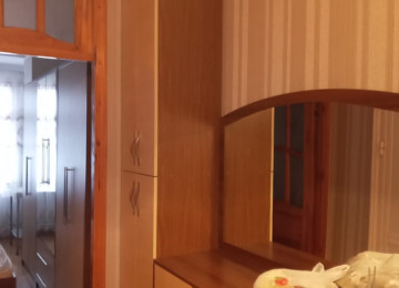 Xırdalanda köhnə bazarın yaxınlığında, köhnə doğum evi,