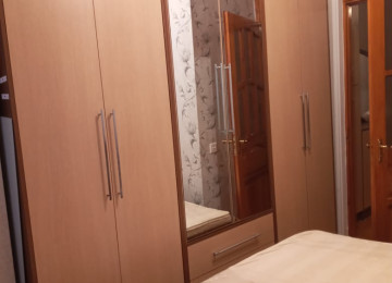 Xırdalanda köhnə bazarın yaxınlığında, köhnə doğum evi,