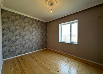 Savalan qes.28 sayli mektebe yaxin 2,2 sotda 120 kvm.4