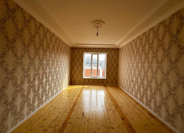 Savalan qes.28 sayli mektebe yaxin 2,2 sotda 120 kvm.4