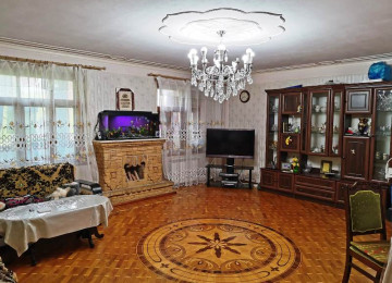 Xətai rayonu Əhmədli metrosuna 8-9 dəqiqəlik yaxın,Sarayevo