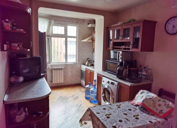 Xətai rayonu Əhmədli metrosuna 8-9 dəqiqəlik yaxın,Sarayevo