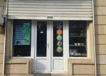 Yasamal rayonunda Bakı Biznes Universiteti ilə üzbəüz