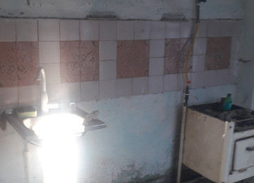 Maştağa qəs mərkəzdə univermağın köhnə bazarın yanı 3otaqlı