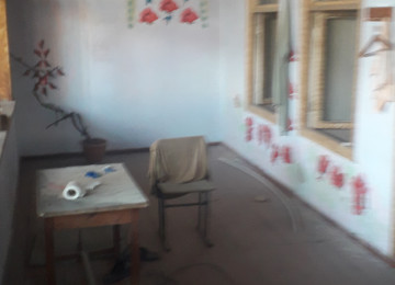 Maştağa qəs mərkəzdə univermağın köhnə bazarın yanı 3otaqlı