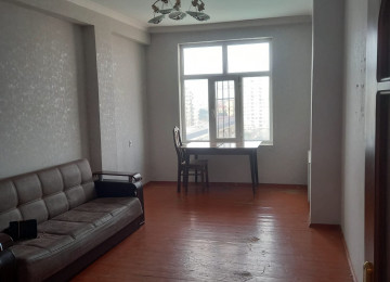 Xirdalanin tam merkezinde heyder eliyev parkin kenarinda