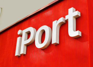 UV çap işləri görülür. Tekstil üzərində çap Kətan üzərində