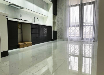 Qara Qarayev metrosuna yaxın . Sevinc kinoteatrın yanı .