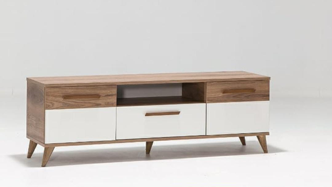 Tv altı Sifarişlə hazırlanır Rəng seçimi var Ölçü 180sm