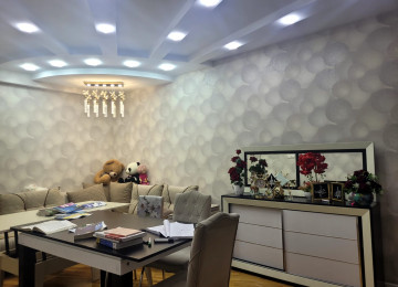 Xirdalan 122 000. Xırdalanda Misir parkına yaxın mesafede,