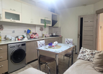 Xirdalan 122 000. Xırdalanda Misir parkına yaxın mesafede,