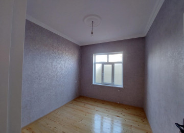 Zabrat Məhəmmədli yolu əsas yola yaxın 2,5sot 120kvm.4