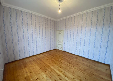 Zabrat qes.307 sayli mektebe yaxin,qapiya qeder asfaltli, 3