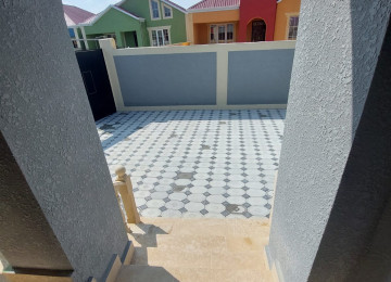 Zabrat Məhəmmədli yolu əsas yola yaxın 2,5sot 120kvm.4