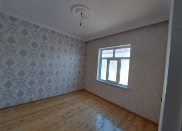 Zabrat Məhəmmədli yolu əsas yola yaxın 2,5sot 120kvm.4