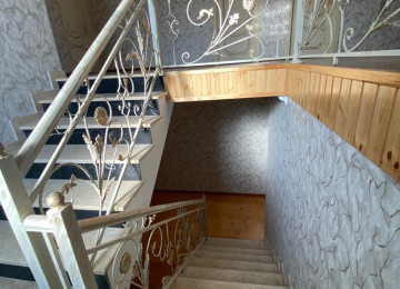 Zabrat qes.307 sayli mektebe yaxin,qapiya qeder asfaltli, 3