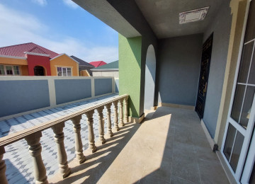 Zabrat Məhəmmədli yolu əsas yola yaxın 2,5sot 120kvm.4