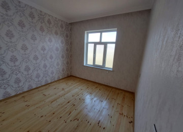 Zabrat Məhəmmədli yolu əsas yola yaxın 2,5sot 120kvm.4