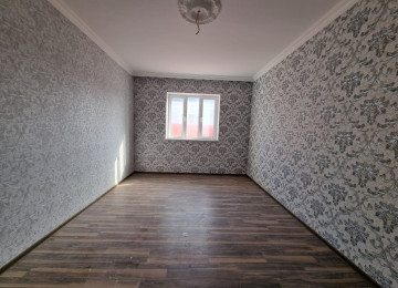 Mehemmedli yolu 2,5 sotda 120 kvm.4 otaqli ev satilir.Evin