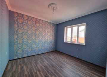 Mehemmedli yolu 2,5 sotda 120 kvm.4 otaqli ev satilir.Evin