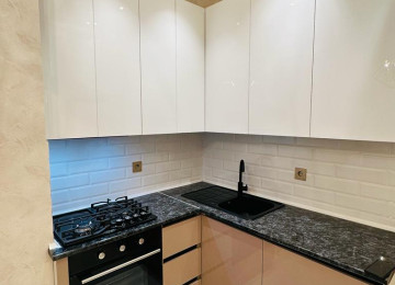 Nerimanov Park Residens yaşayış kompleksdə super təmirli 2