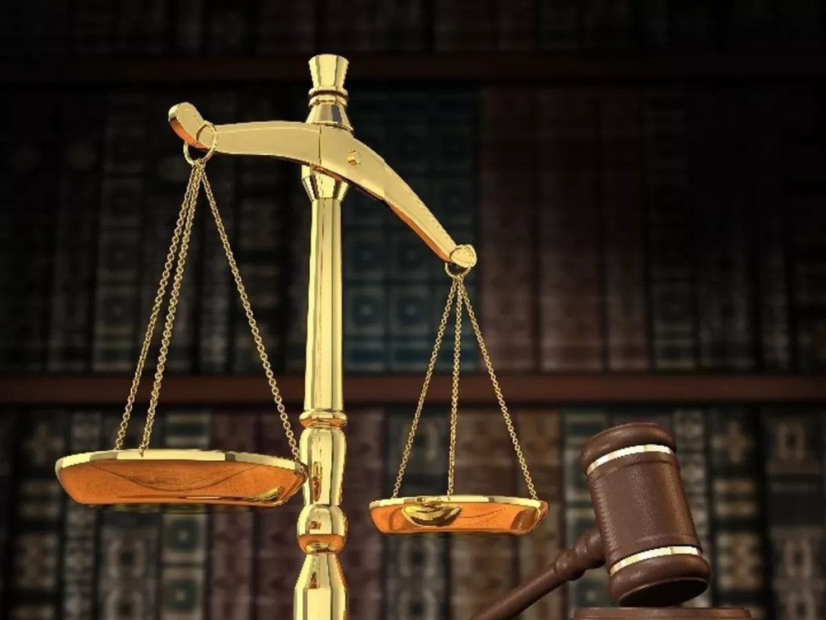 Huquq xitmetleri Unvanli sosyal yardim ile huquq meslehetleri verilir imtina
