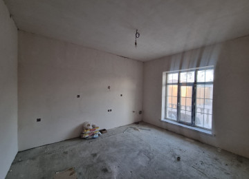 Zabrat Mehemmedli yoli şeher yoluna 100 metr mesafede yaxin