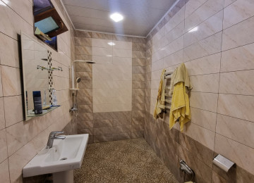 Zabrat qesebesi Ag marketin yaxinliginda marşruta yaxin 2