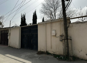 Zabrat qes.4 sotda 125 kvm.4 otaqli ev satilir.Ev