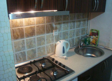 Metro Sahile yaxin 1 otaqli mənzil icareye verilir,mərkəzi