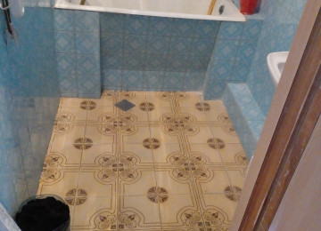 Xalqlara,Baku Medikal Plaza yaxinliginda,9/7,100kv.m,orta