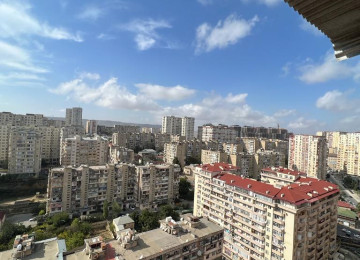 -Təcili satılır. Daxili Kreditlə satılır.Tək şəxsiyyət