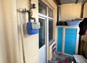 -Təcili satılır. Daxili Kreditlə satılır.Tək şəxsiyyət