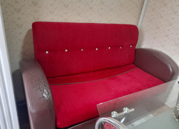 2×90 eni Razilasma olacag Acilanda 2 neferlik divan olur