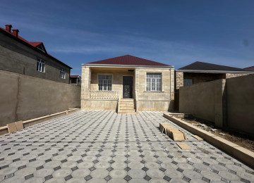 EYNI POYEKTLI 2 EV SATILIR.YAXIN QOHUMLAR,2 QARDAS UCUN