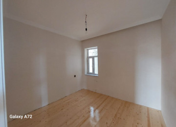 Xezer Rayonu Bine Qesebesi Ulvu Ticaret Merkeznin 218