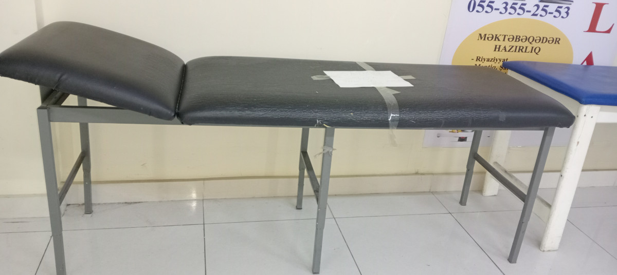 tibb sahesi üçün ikinci el kuşetkalar satilir İkinci əl əşyalar mebeller satılır. Kurs, bağça, ofis