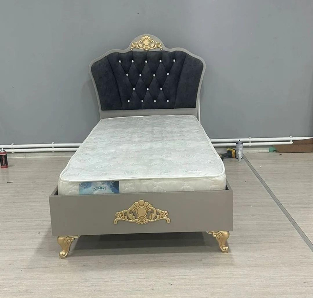 tek neferlik carpayi baki seheri ve etrafina Sumqayit seherine catdirilma ve